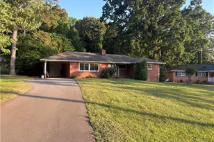 7105 Park Ln W, Charlotte, NC 28214 - Photo 1