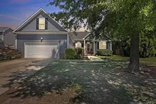 5952 Blue Sky Ln, Hope Mills, NC 28348 - Photo 1