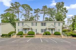 425 Cityview Ln, Fayetteville, NC 28301 - Photo 1