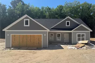 130 McNeill St, Hope Mills, NC 28314 - Photo 1