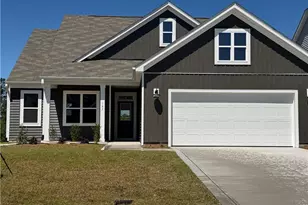 197 Marlborough St, Raeford, NC 28376 - Photo 1