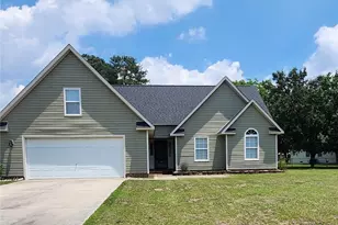 1549 Laurel Oak Dr, Fayetteville, NC 28314 - Photo 1