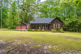707 Alexander Dr, Aberdeen, NC 28315 - Photo 1