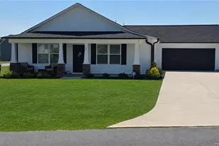 38 Shiloh Dr, Lillington, NC 27546 - Photo 1