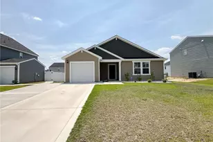 127 Arlington Dr, Raeford, NC 28376 - Photo 1