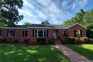 1015 Brook St, Fayetteville, NC 28305 - Photo 1