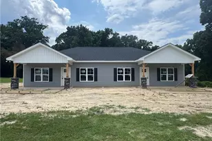 1425 Cain Rd, Fayetteville, NC 28303 - Photo 1