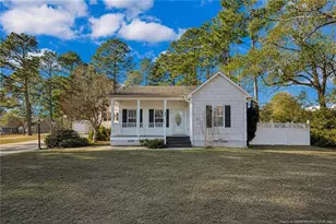 89 Willoughby Dr, Saint Pauls, NC 28384 - Photo 1