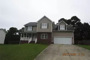 642 Pinevalley Ln, Sanford, NC 27332 - Photo 1