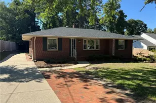 521 Vista Dr, Fayetteville, NC 28305 - Photo 1