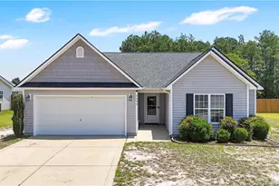 2233 Sir Michael Dr, Hope Mills, NC 28348 - Photo 1