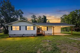 310 St James St, Raeford, NC 28376 - Photo 1