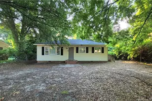 517 Odom Dr, Fayetteville, NC 28304 - Photo 1