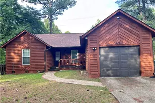 423 Offing Dr, Fayetteville, NC 28314 - Photo 1