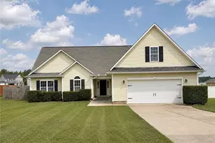 145 Wood Point Dr, Lillington, NC 27546 - Photo 1