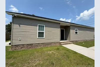 913 Linwood Avenue, Lumberton, NC 28358 - Photo 1