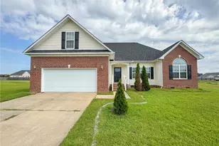 316 Ivywood Ln, Raeford, NC 28376 - Photo 1
