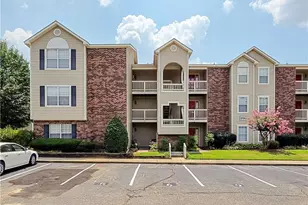 2709 Preston Woods Ln, Fayetteville, NC 28304 - Photo 1