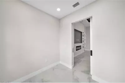 1821 NE 13th Ave, Cape Coral, FL 33909 - Photo 15