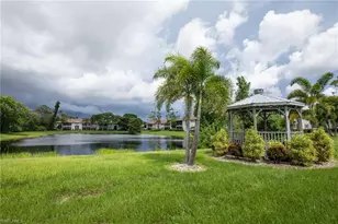 8041 S Woods Cir, Fort Myers, FL 33919 - Photo 31
