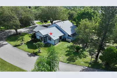 10655 Vanceboro Ct, Lehigh Acres, FL 33936 - Photo 27