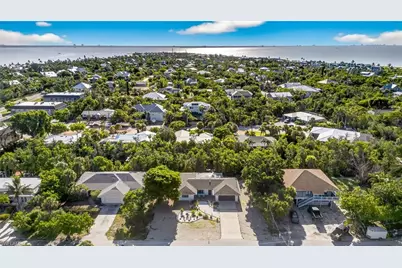1105 Skiff Pl, Sanibel, FL 33957 - Photo 35