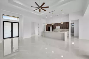 1717 NW 2nd St, Cape Coral, FL 33993 - Photo 7