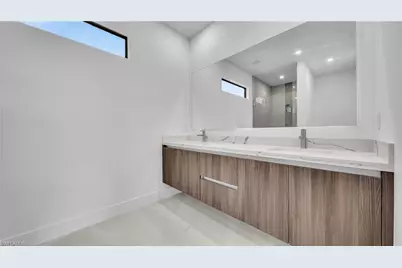 1717 NW 2nd St, Cape Coral, FL 33993 - Photo 23