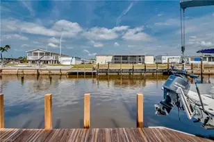 4920 Gulfgate Ln, Saint James City, FL 33956 - Photo 27