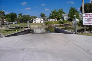 4920 Gulfgate Ln, Saint James City, FL 33956 - Photo 33