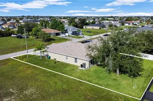 109 NW 14th St, Cape Coral, FL 33993 - Photo 23