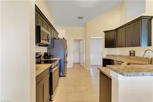 109 NW 14th St, Cape Coral, FL 33993 - Photo 13