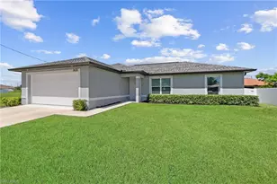 2620 NE 7th Pl, Cape Coral, FL 33909 - Photo 3