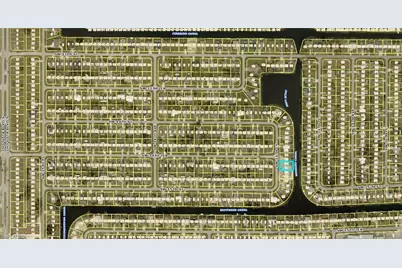 1421 SW 11th Ct, Cape Coral, FL 33991 - Photo 3