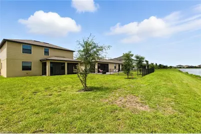 14701 Cantabria Dr, Fort Myers, FL 33905 - Photo 25