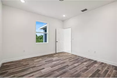 1004 E 10th St, Lehigh Acres, FL 33972 - Photo 33
