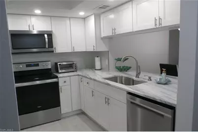 11110 Caravel Cir #101, Fort Myers, FL 33908 - Photo 17