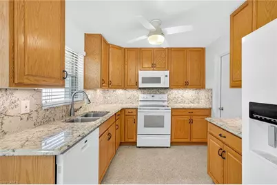 1216 SE 27th St, Cape Coral, FL 33904 - Photo 5