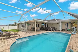 1023 SE 15th St, Cape Coral, FL 33990 - Photo 3