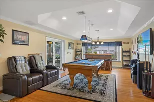 1023 SE 15th St, Cape Coral, FL 33990 - Photo 9
