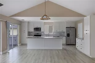 17619 Boat Club Dr, Fort Myers, FL 33908 - Photo 5