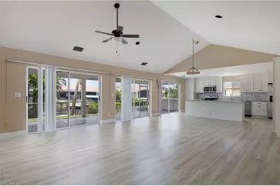 17619 Boat Club Dr, Fort Myers, FL 33908 - Photo 7