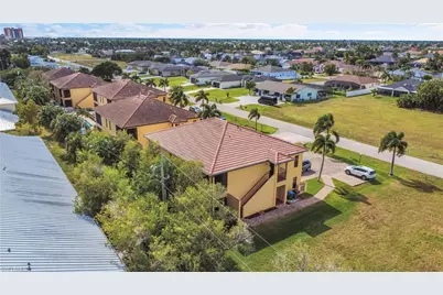 4921 SW 16th Pl #201, Cape Coral, FL 33914 - Photo 35