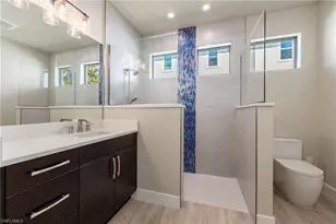 1024 Dolphin Dr, Cape Coral, FL 33904 - Photo 21