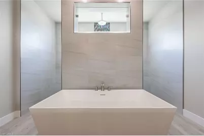 1024 Dolphin Dr, Cape Coral, FL 33904 - Photo 27