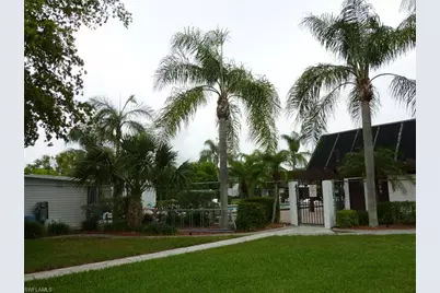 12921 Sandpoint Ct, Fort Myers, FL 33919 - Photo 17