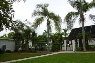 12921 Sandpoint Ct, Fort Myers, FL 33919 - Photo 17