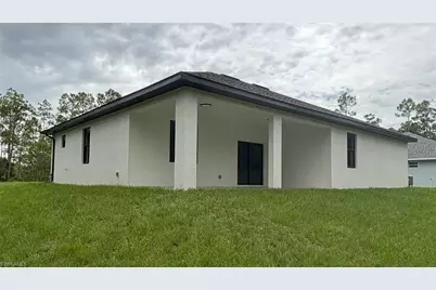 113 Monroe Ave, Lehigh Acres, FL 33936 - Photo 23