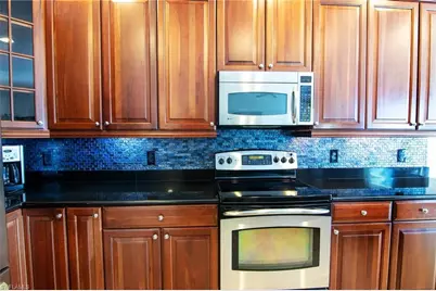 2550 Verdmont Ct, Cape Coral, FL 33991 - Photo 5