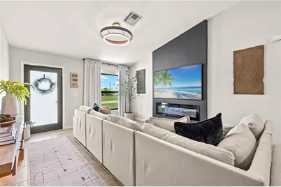 329 NE 27th St, Cape Coral, FL 33909 - Photo 5